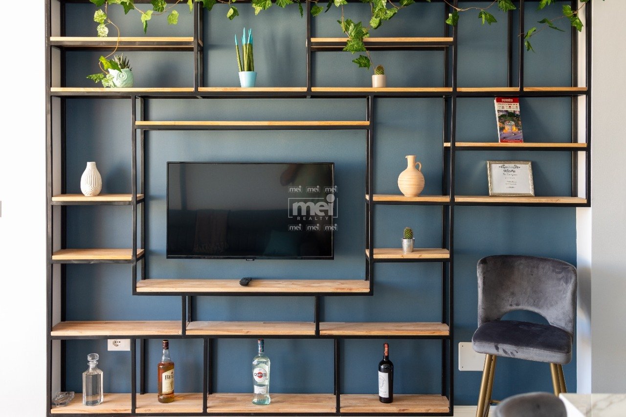 JEPET ME QIRA  APARTAMENTI ME PAMJE NGA DETI 2+1