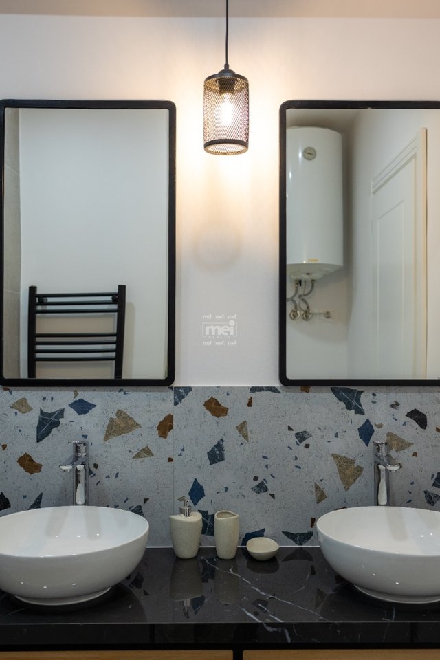 JEPET ME QIRA  APARTAMENTI ME PAMJE NGA DETI 2+1