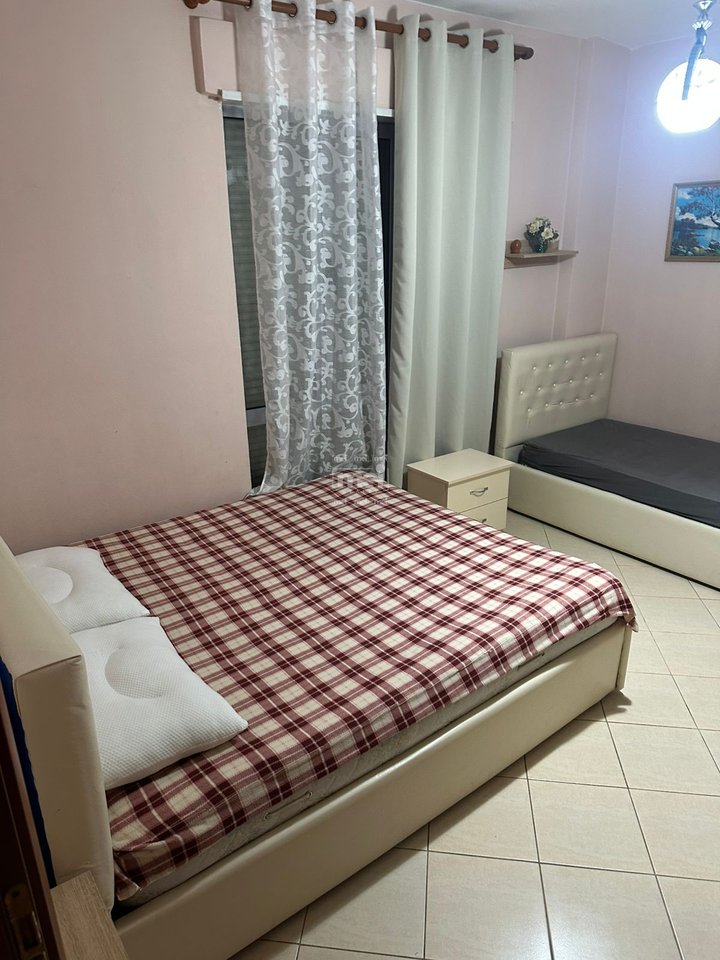 JEPET ME QIRA APARTAMENT  1+1
