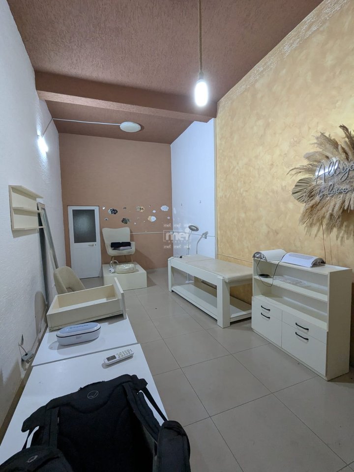 JEPET ME QIRA AMBIENT BIZNESI