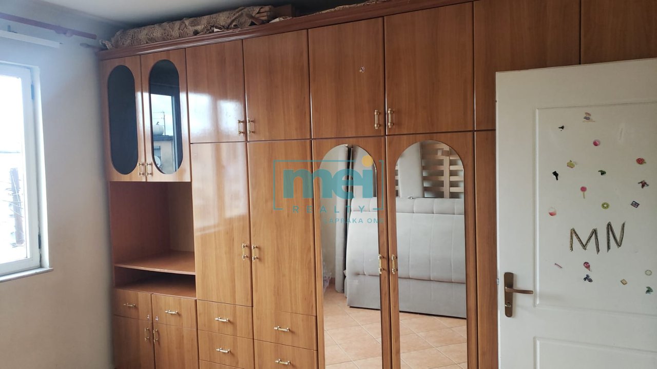 Jepet me Qera Super Apartament 1+1 ne Laprake!