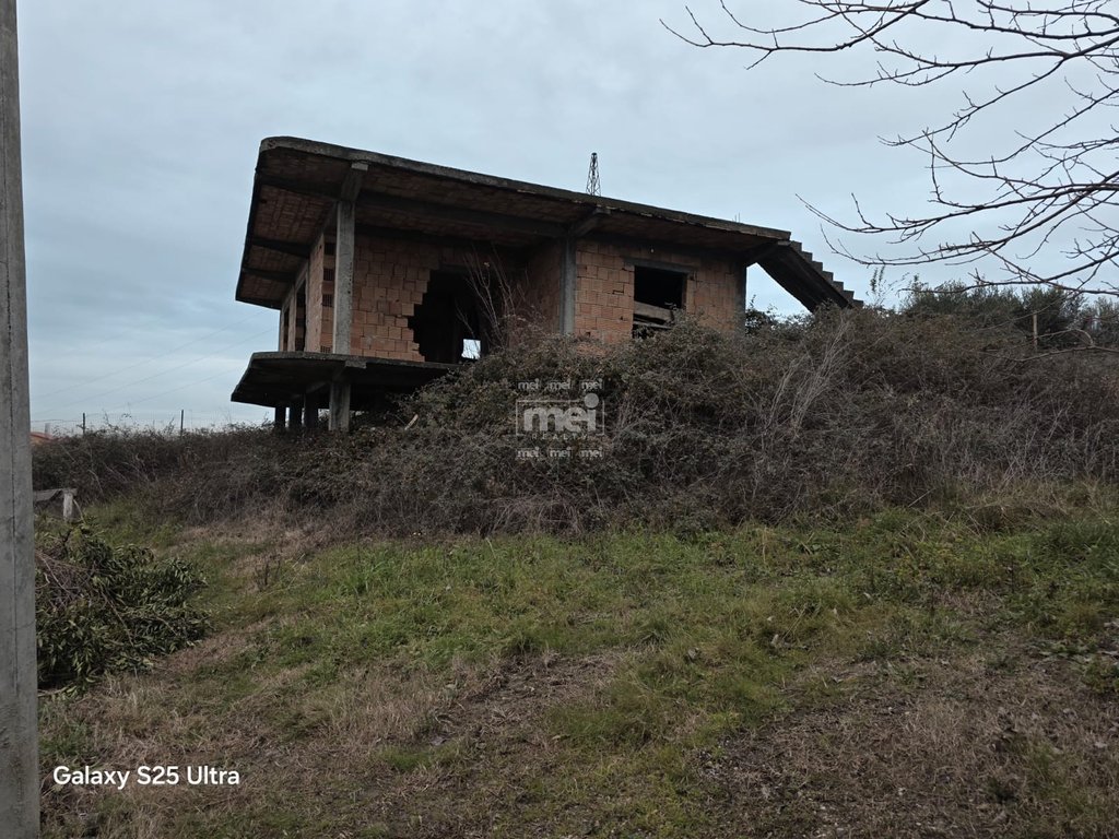 SHITET SHTEPI PRIVATE ME 500 M2 TRUALL NE RRASHBULL!