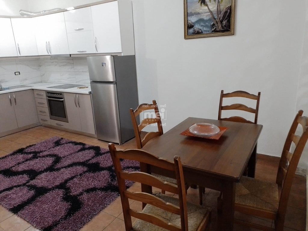 JEPET ME QIRA APARTAMENT 1+1