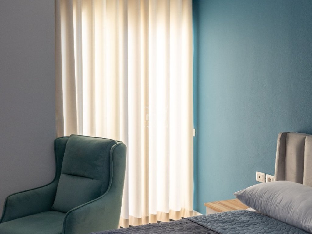 JEPET ME QIRA  APARTAMENTI ME PAMJE NGA DETI 2+1