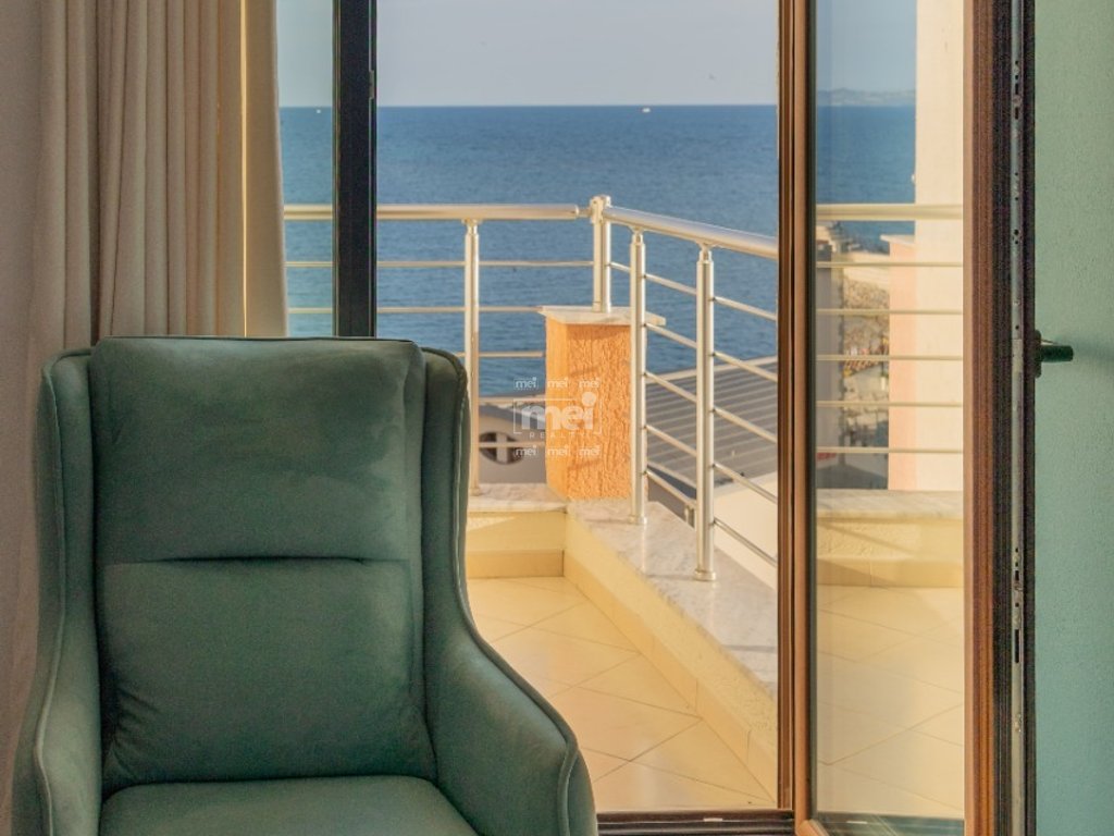 JEPET ME QIRA  APARTAMENTI ME PAMJE NGA DETI 2+1