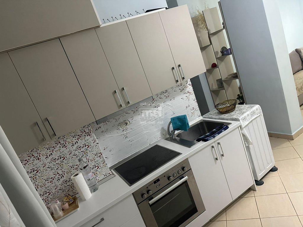 JEPET ME QIRA APARTAMENT  1+1