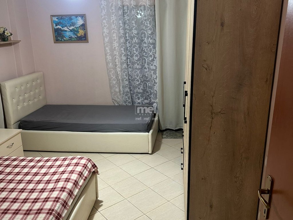 JEPET ME QIRA APARTAMENT  1+1