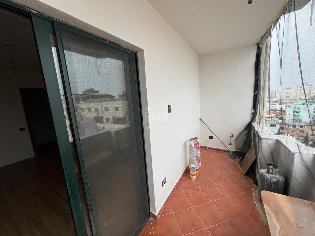 SHITET APARTAMENT 2+1 TEK TREGU FRUTA PERIMEVE!
