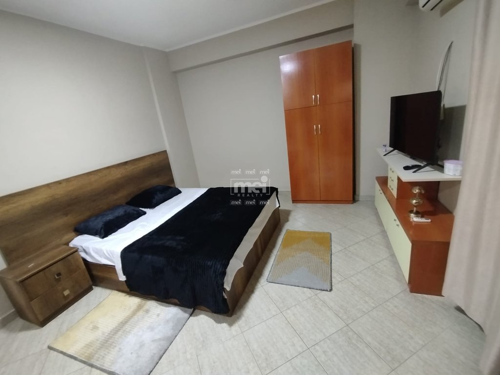 JEPET ME QIRA GARSONIERE NE ILIRIA!