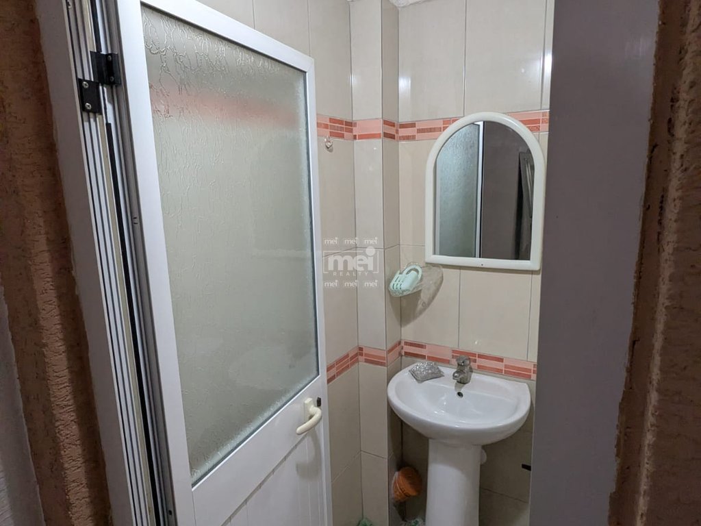 JEPET ME QIRA AMBIENT BIZNESI