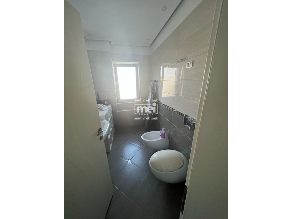 JEPET ME QIRA APARTAMENT 2+1+2 NE VOLLGA ME PAMJE NGA DETI!