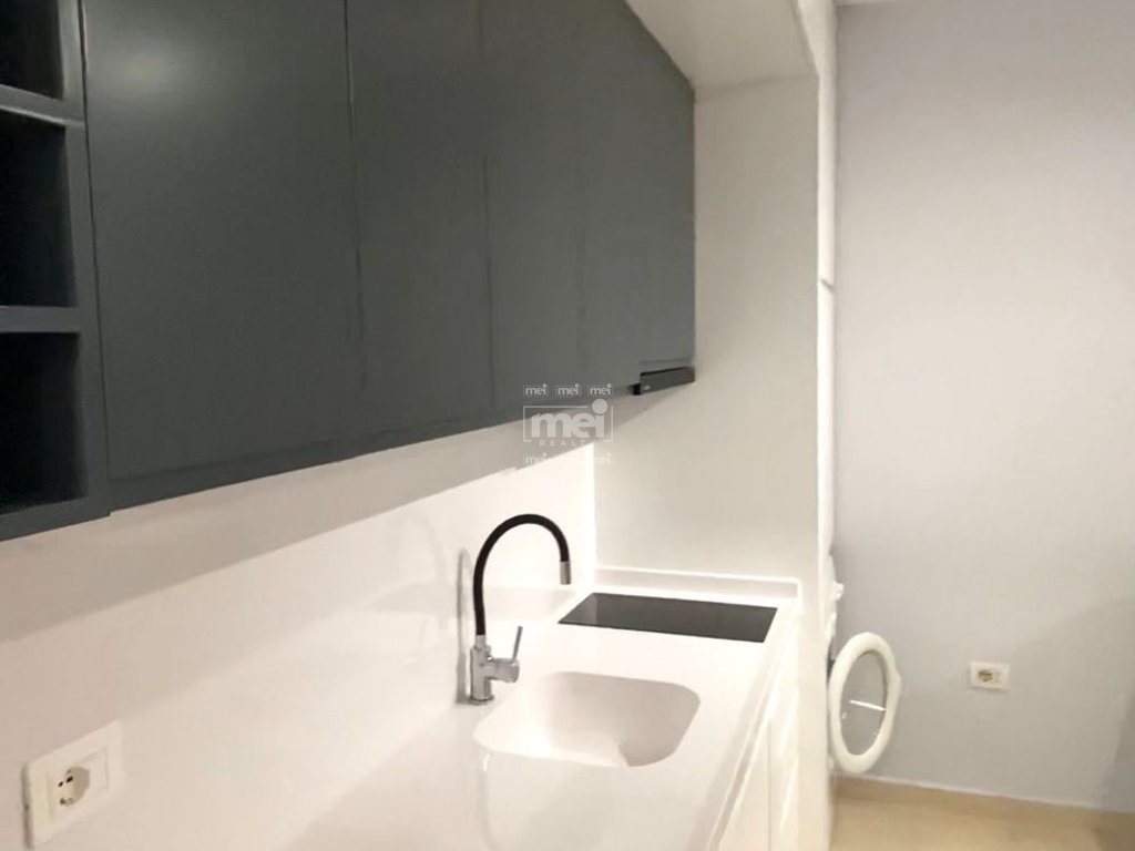 SHITET STUDIO TEK SHKEMBI I KAVAJES!