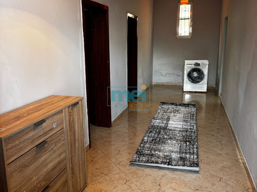 Jepet me Qera Super Shtepi Private 2+1 Afer Casa-Italias!