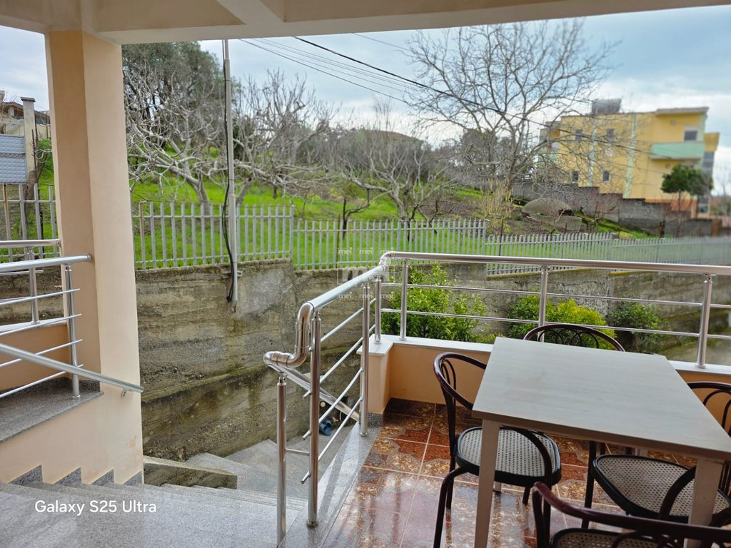 SHITET NDERTESE 5 KATESHE NE SHKALLNUR ME PAMJE DETI!