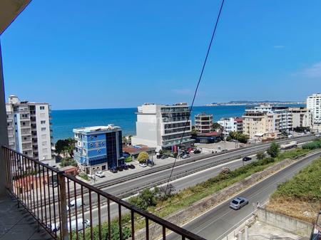 SHITET APARTAMENT 1+1 NE SHKEMB I KAVAJES ME PAMJE DETI