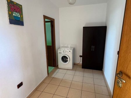 JEPET ME QERA APARTAMENT 1+1 TEK STADIUMI