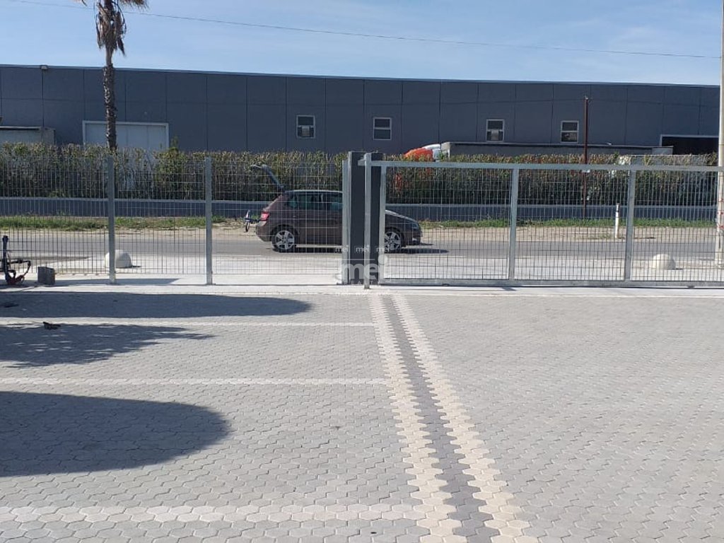 SHITET KAPANON INDUSTRIAL NË XHAVZOTAJ!