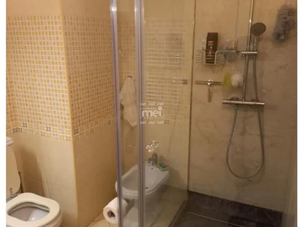 JEPET ME QIRA APARTAMENT 1+1 NE VOLLGA !