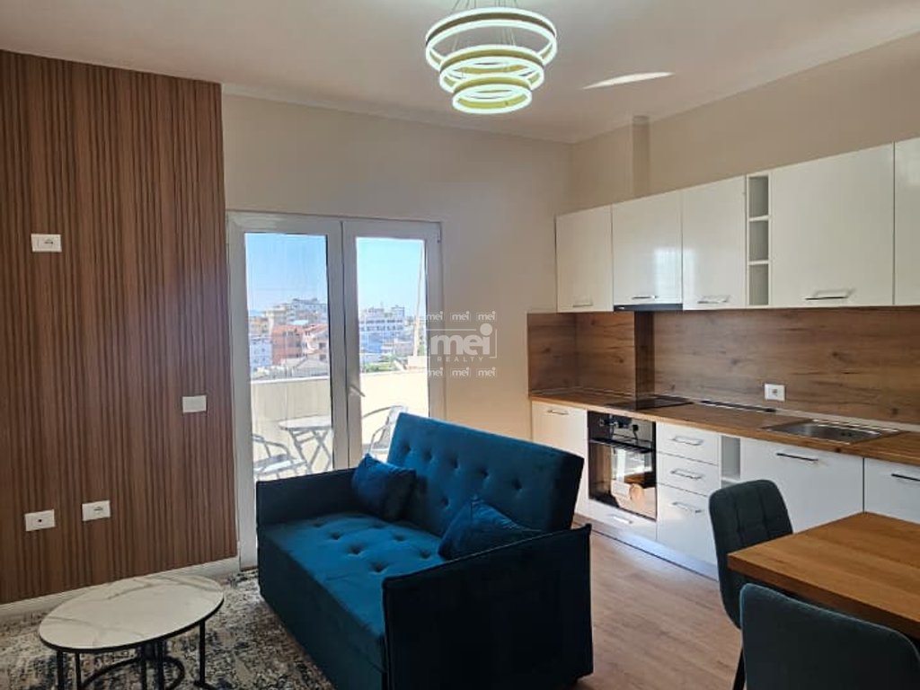 SHITET APARTAMENT 1+1 TE RROTA KUQE!
