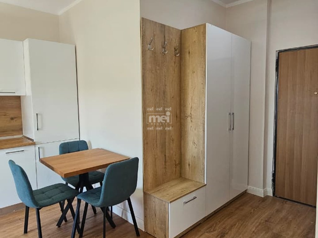 SHITET APARTAMENT 1+1 TE RROTA KUQE!
