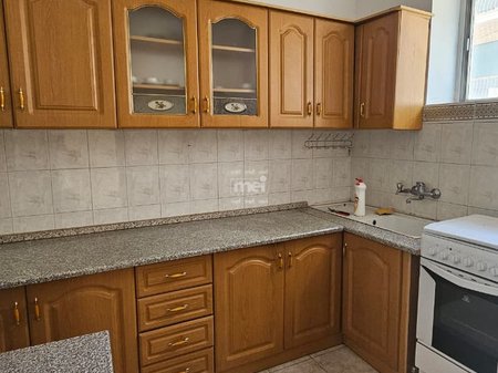 SHITET APARTAMENT 2+1+2 NË QENDËR TË DURRËSIT!