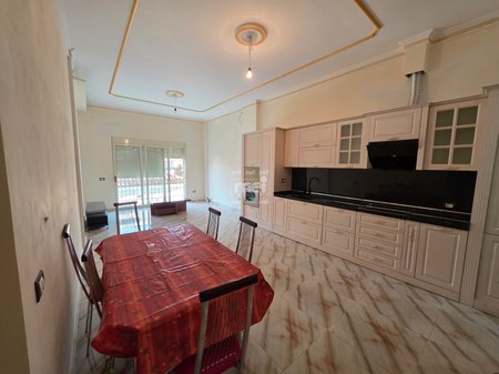 JEPET ME QIRA APARTAMENT 2+1 TE LAGJIA RE!