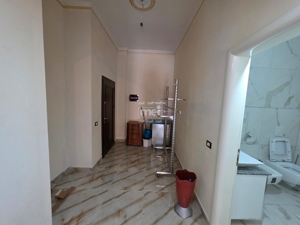 JEPET ME QIRA APARTAMENT 2+1 TE LAGJIA RE!