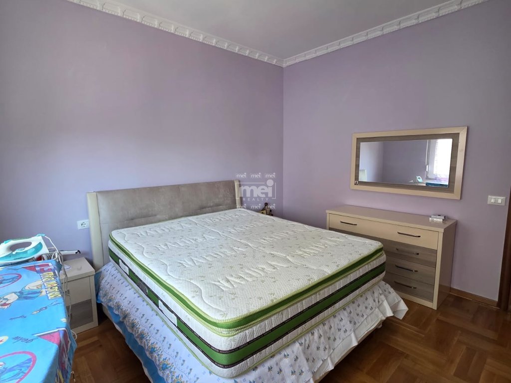 SHITET APARTAMENT 3+1 TE LAGJIA 18 PRANE "VALA PARK"