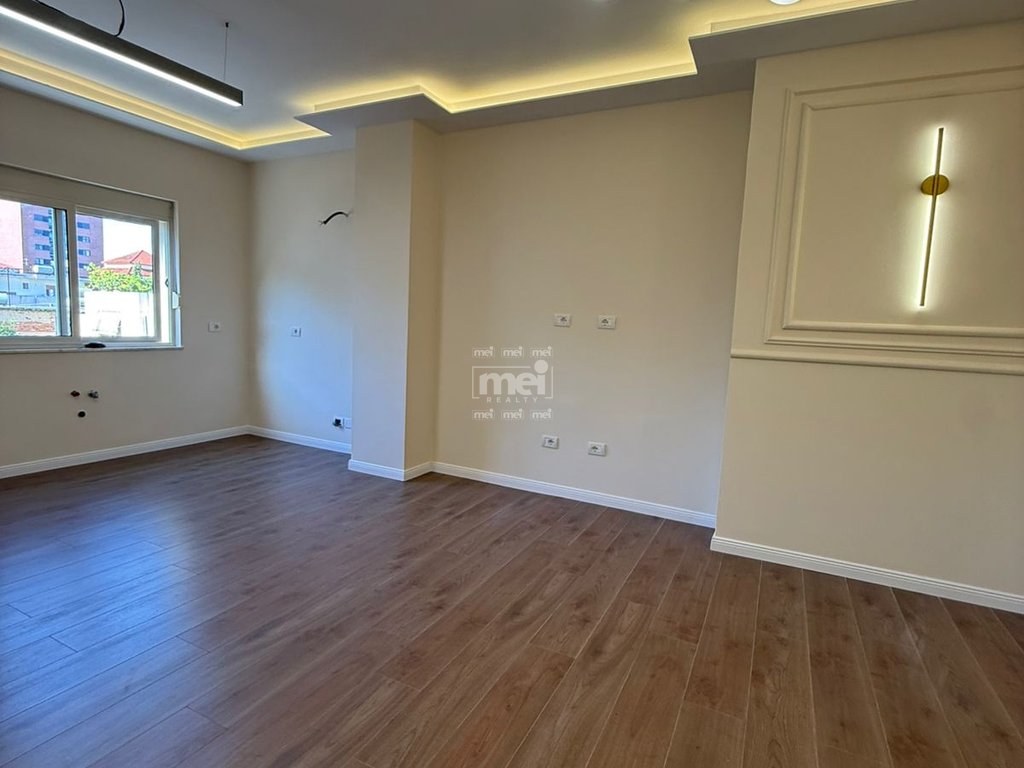 SHITET APARTAMENT 1+1 TEK ISH RAJONI, LAGJJA 6!