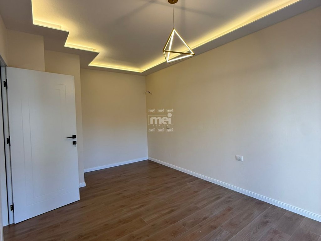SHITET APARTAMENT 1+1 TEK ISH RAJONI, LAGJJA 6!