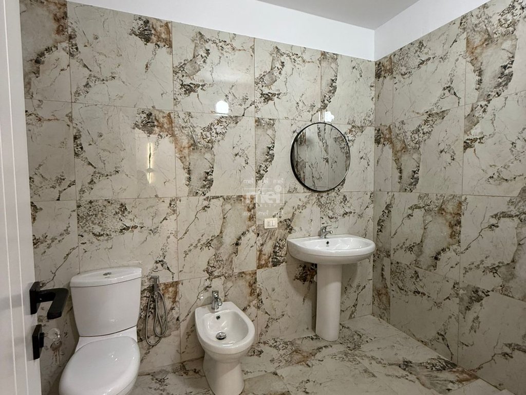 SHITET APARTAMENT 1+1 TEK ISH RAJONI, LAGJJA 6!