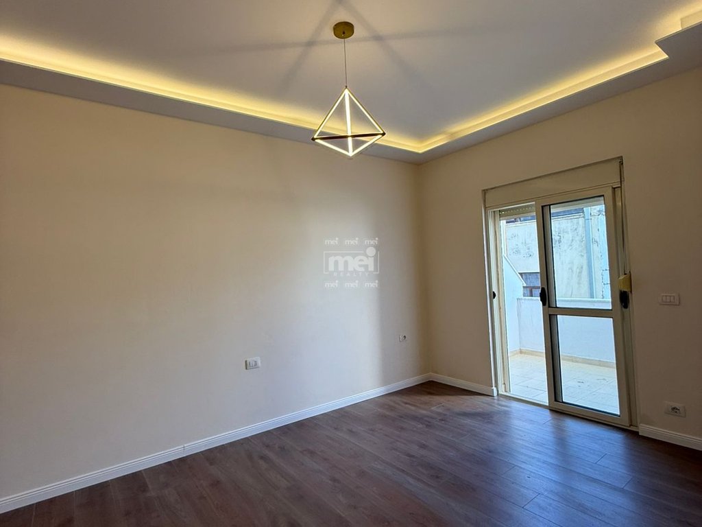 SHITET APARTAMENT 1+1 TEK ISH RAJONI, LAGJJA 6!