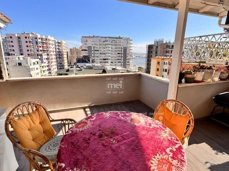 SHITET APARTAMENT 4+1+2 NË VOLLGA – ME PAMJE PANORAMIKE NGA DETI!