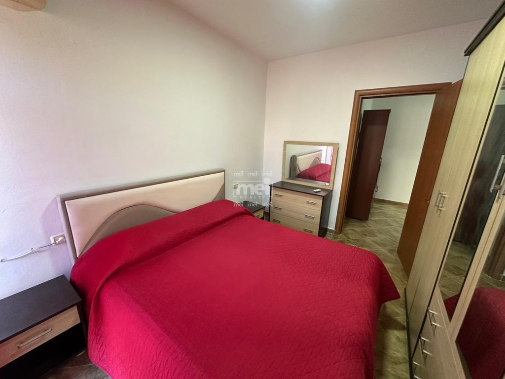 SHITET APARTAMENT 1+1 TEK SHKËMBI I KAVAJËS!