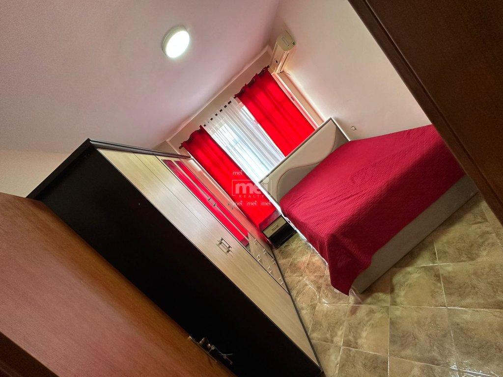SHITET APARTAMENT 1+1 TEK SHKËMBI I KAVAJËS!