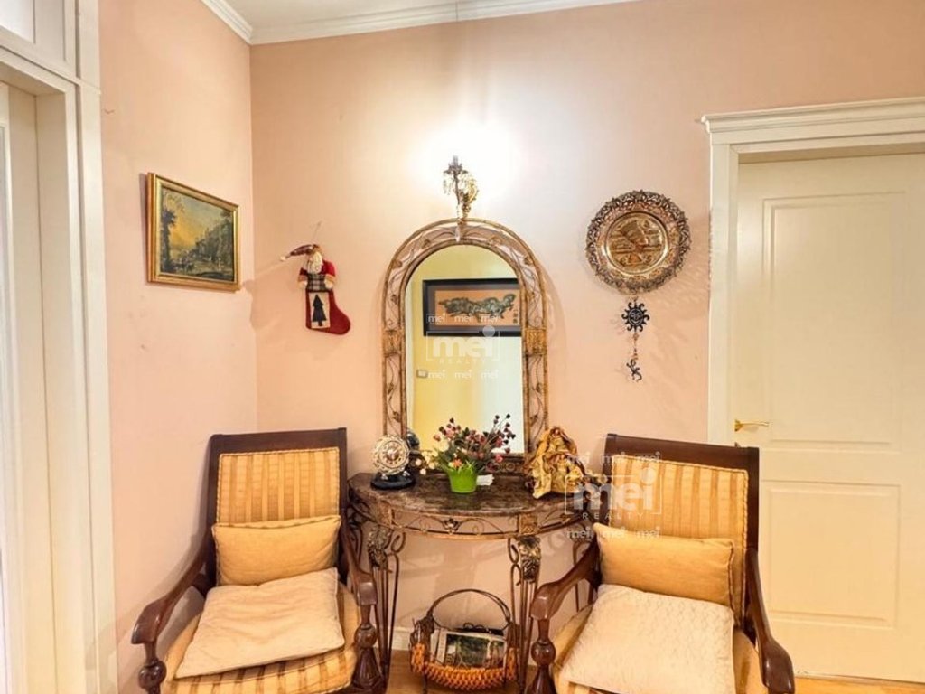 SHITET APARTAMENT 4+1+2 NË VOLLGA – ME PAMJE PANORAMIKE NGA DETI!