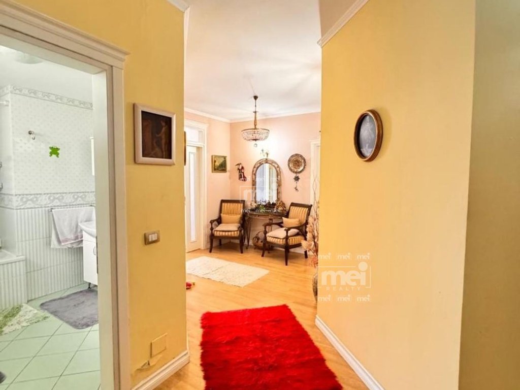 SHITET APARTAMENT 4+1+2 NË VOLLGA – ME PAMJE PANORAMIKE NGA DETI!