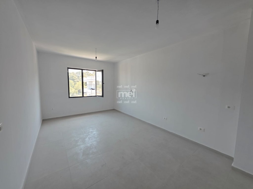 SHITET APARTAMENT 1+1 TE RESIDENCE PAJA MALI I ROBIT– VETËM 350 METRA NGA DETI
