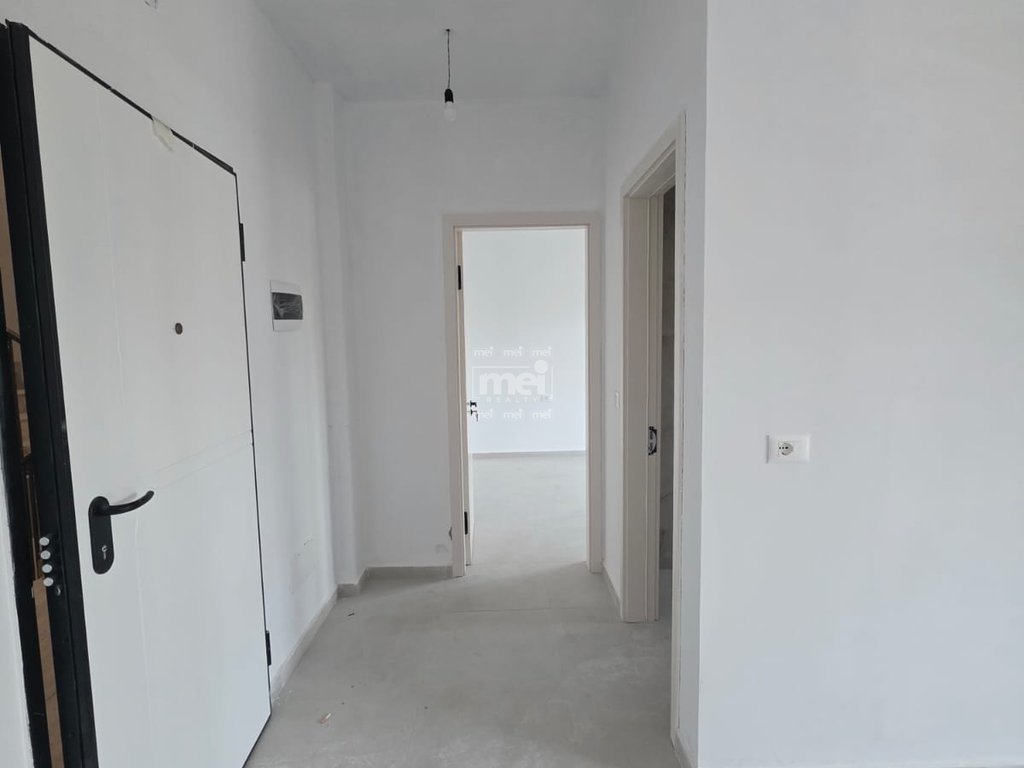 SHITET APARTAMENT 1+1 TE RESIDENCE PAJA MALI I ROBIT– VETËM 350 METRA NGA DETI