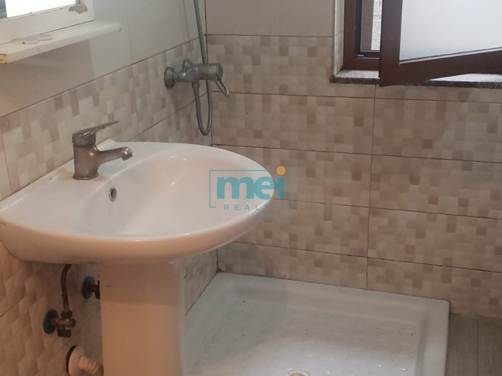 🏠 JEPET ME QERA | Apartament 1+1 | Laprake, Tiranë