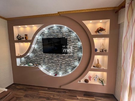 JEPET ME QIRA APARTAMENT  2+1 NE HEKURUDHA ME PAMJE NGA DETI!