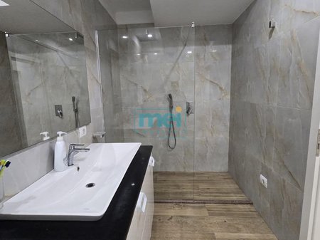 🏙️ JEPET ME QERA | Apartament 2+1 | Rruga Irfan Tomini, Tiranë