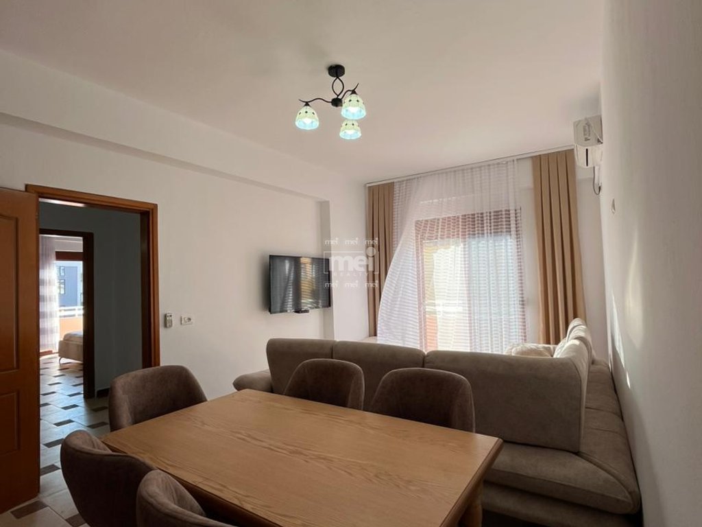 SHITET APARTAMENT 2+1+2 ME 2 BALLKONE DHE PAMJE DETI ,NË PLAZH!