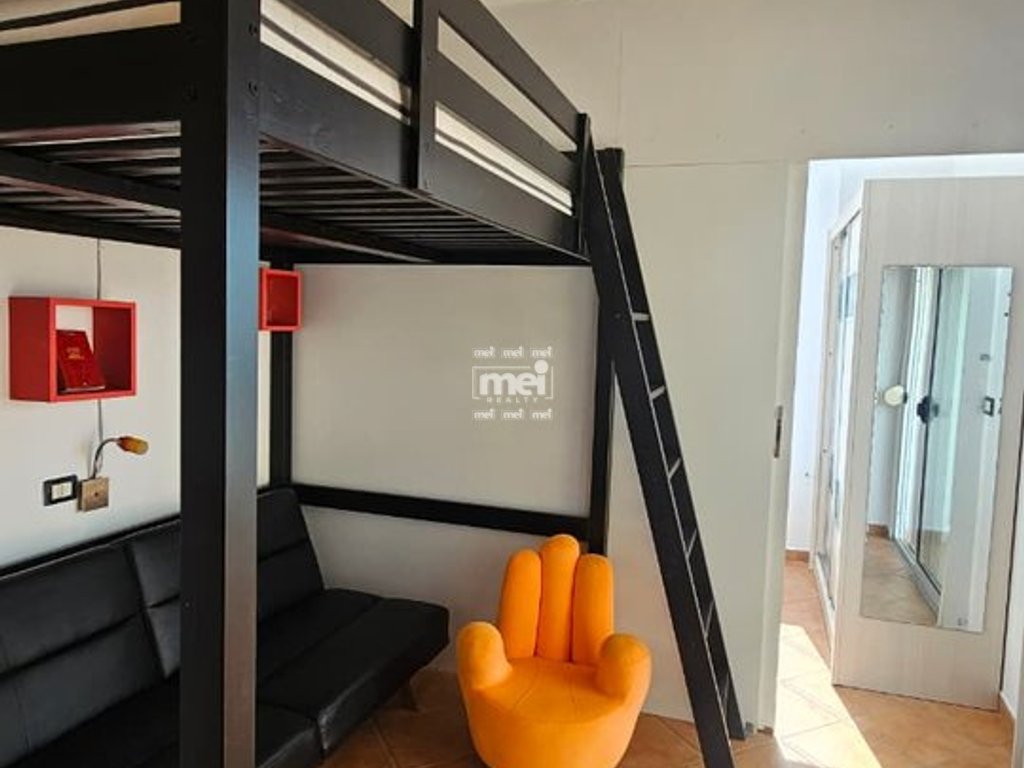 SHITET APARTAMENT 1+1 NE SHKEMB KAVAJE ME PAMJE NGA DETI !
