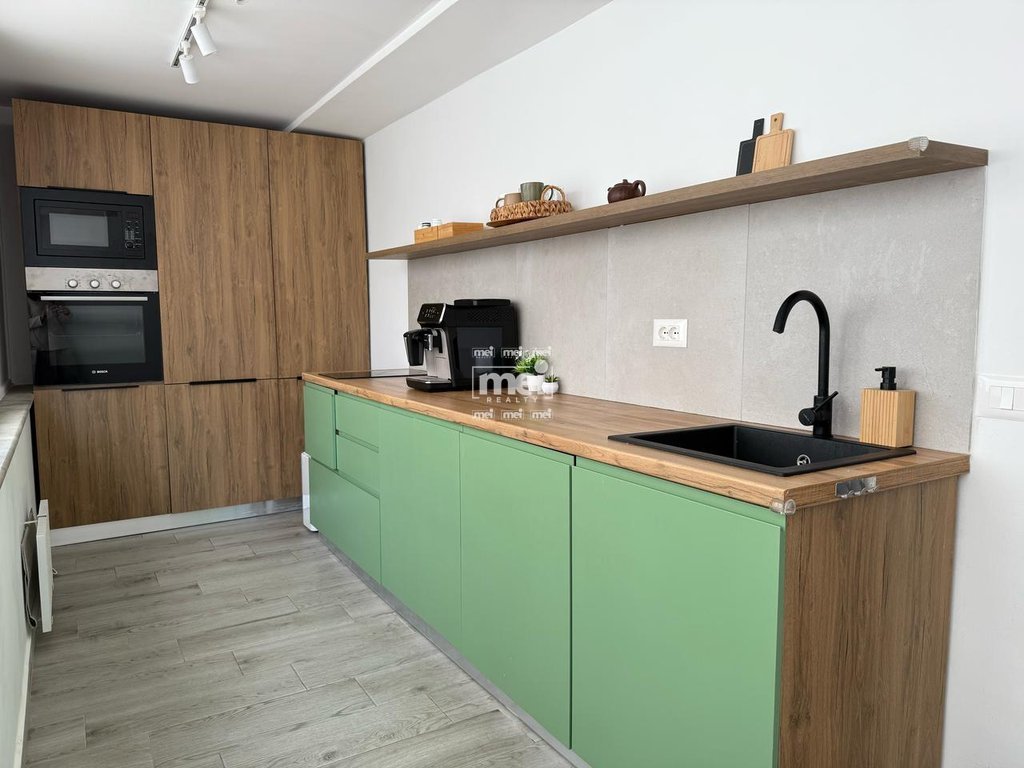 SHITET APARTAMENT 2+1ME PAMJE NGA DETI NE HEKURUDHA, PLAZH!