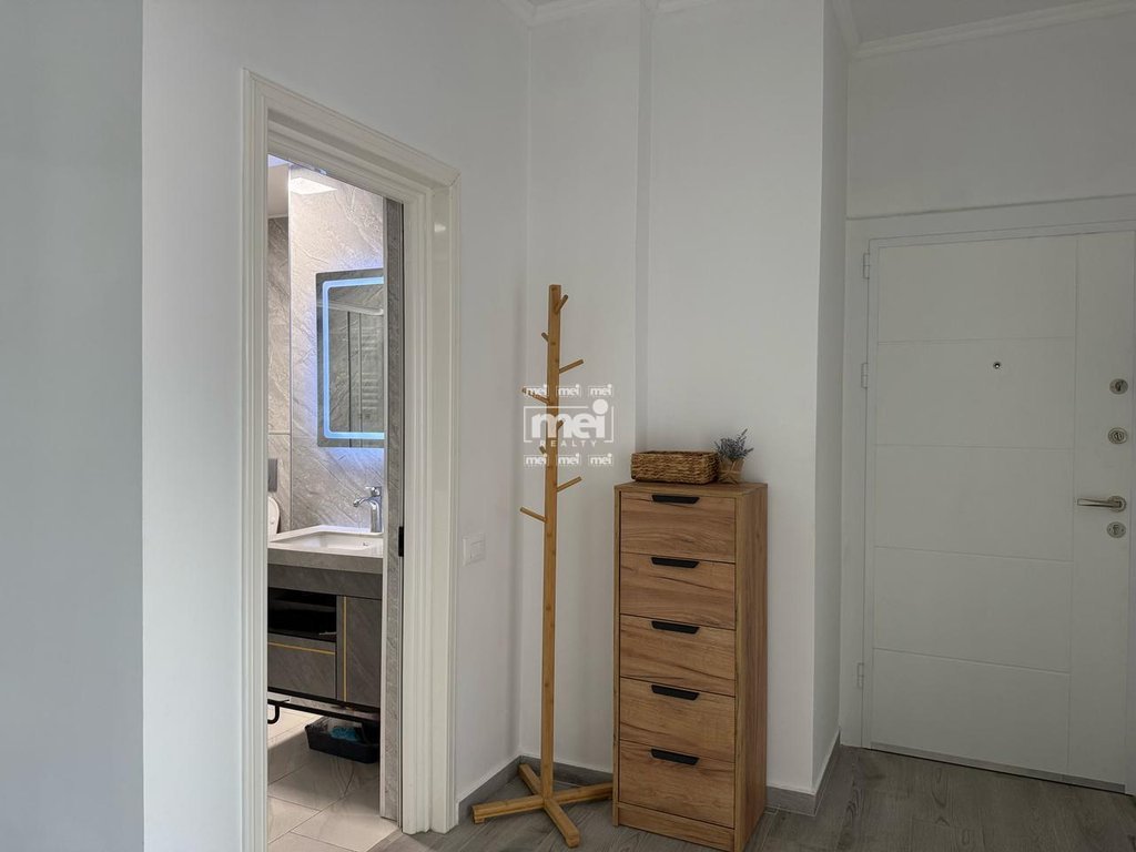 SHITET APARTAMENT 2+1ME PAMJE NGA DETI NE HEKURUDHA, PLAZH!