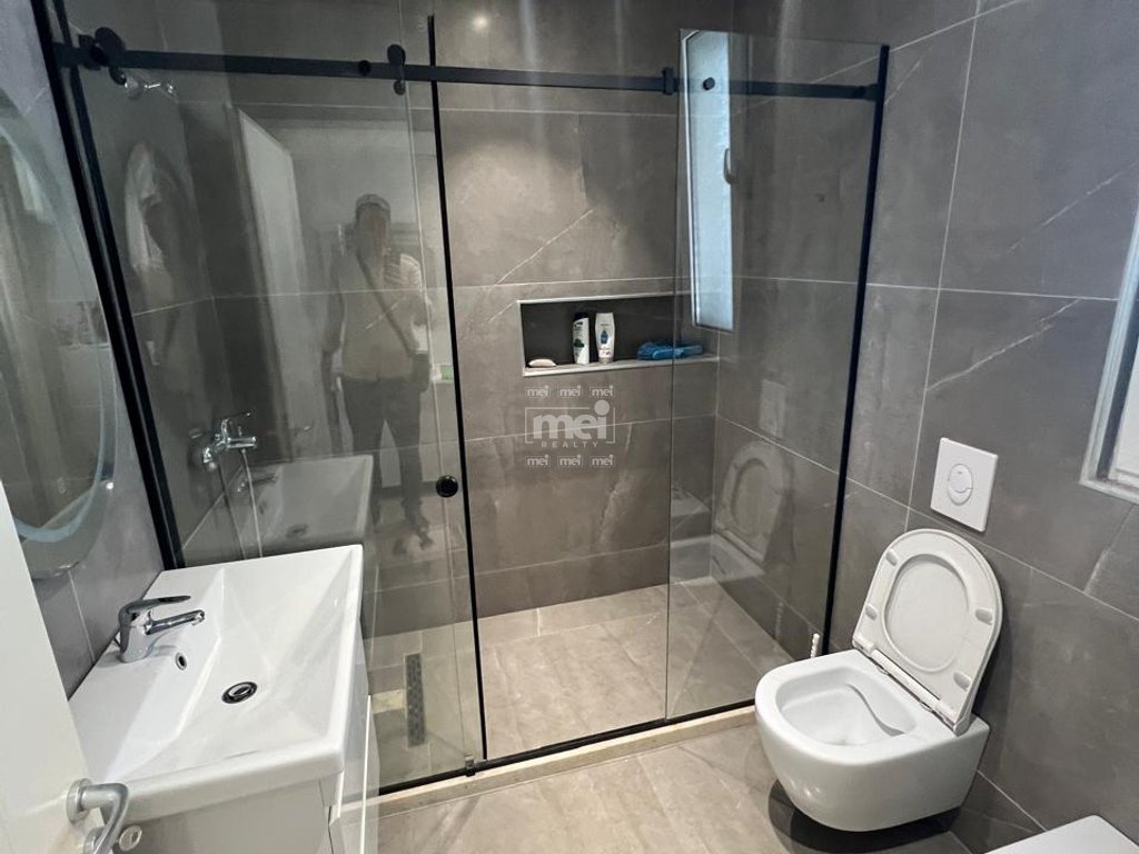 JEPET ME QIRA SUPER APARTAMENT 2+1 TE ISH KENETA+ POST PARKIM!