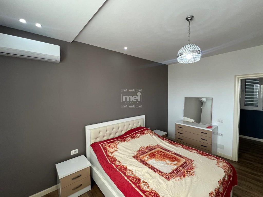 JEPET ME QIRA SUPER APARTAMENT 2+1 TE ISH KENETA+ POST PARKIM!