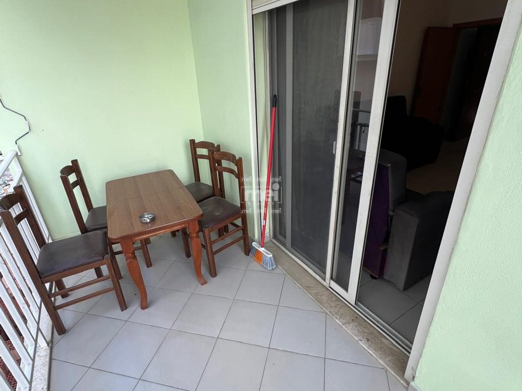 SHITET APARTAMENT 1+1 NE GOLEM!