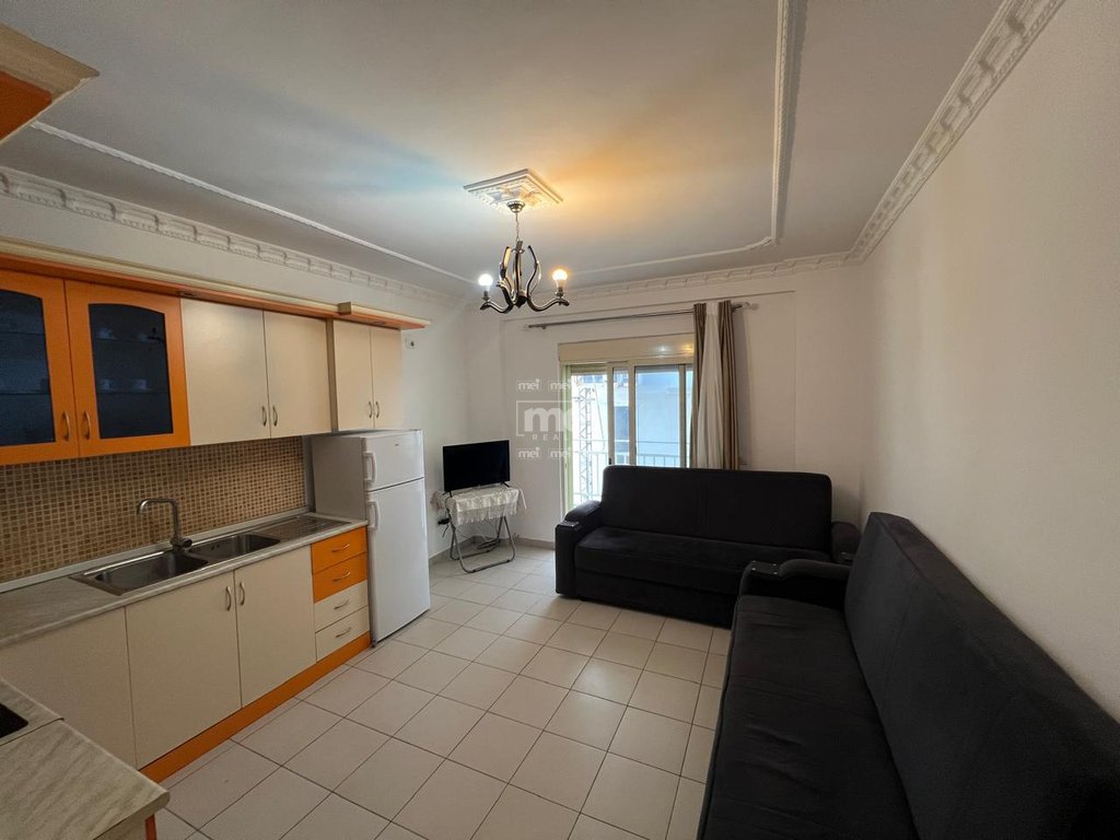 SHITET APARTAMENT 1+1 NE GOLEM!